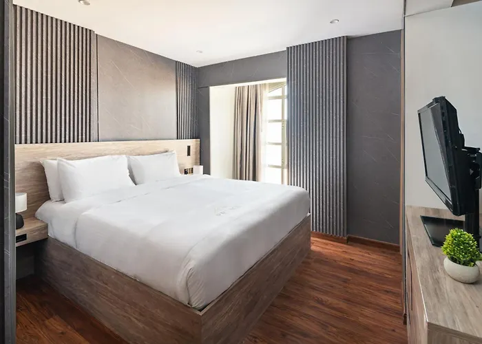 Regency Inn Deluxe King